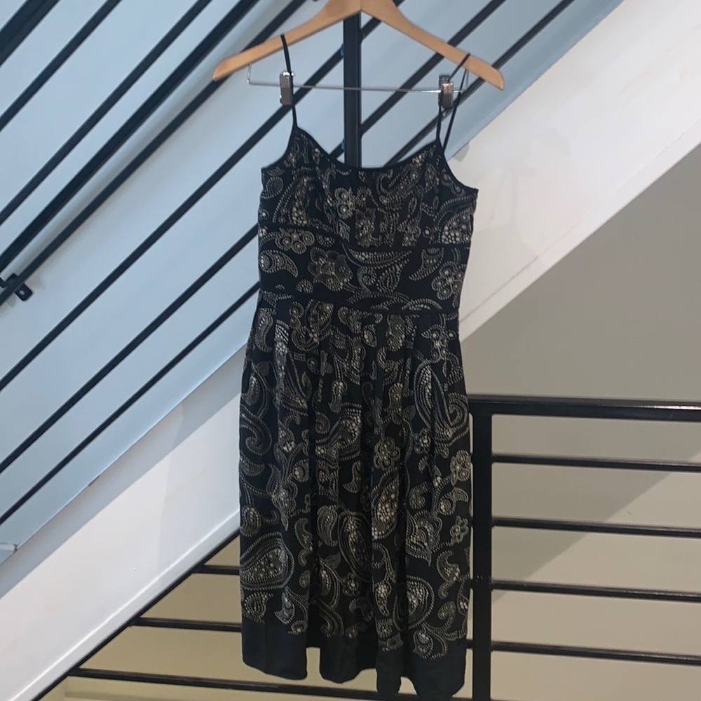 Ann Taylor 100% silk paisley pattern black and cream spaghetti strap dress 4
